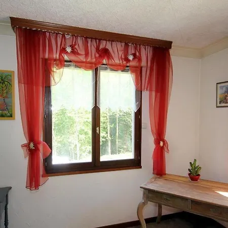 Holiday home Chez Corinne *